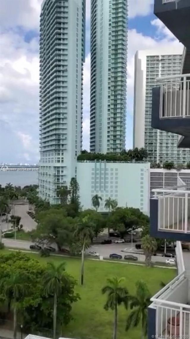 275 NE 18th St, Unit 1109, Miami, FL 33132 Photo