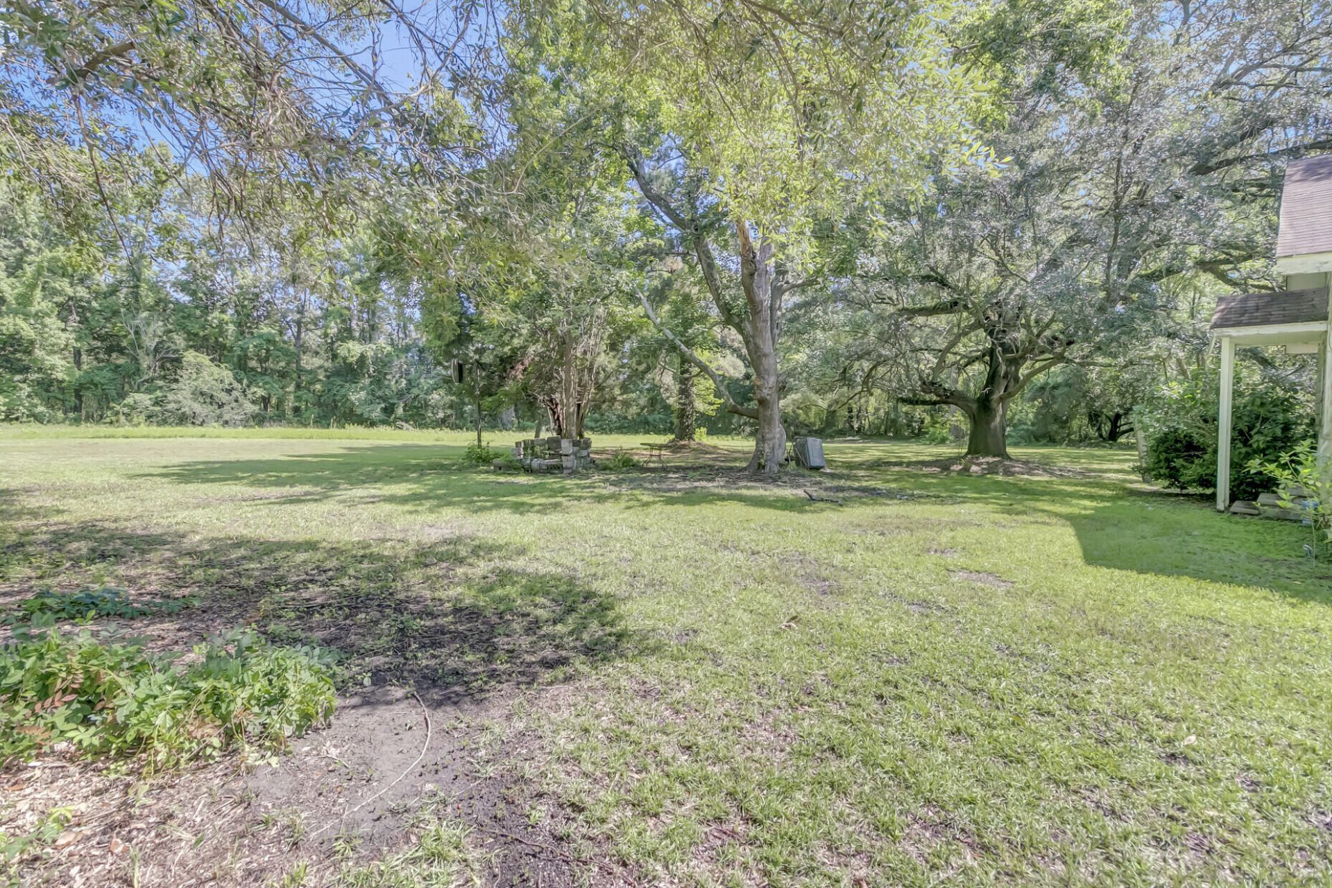 1736 Central Avenue Photo 3