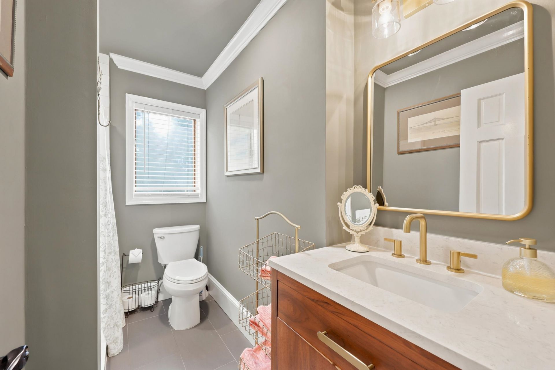 109 E Coker Ln.  Photo 28
