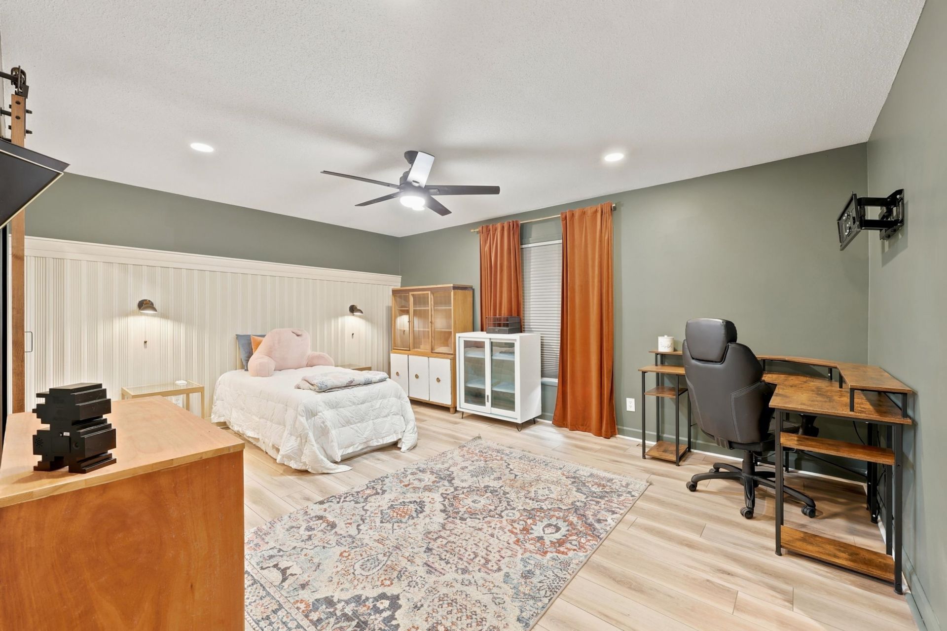109 E Coker Ln.  Photo 30