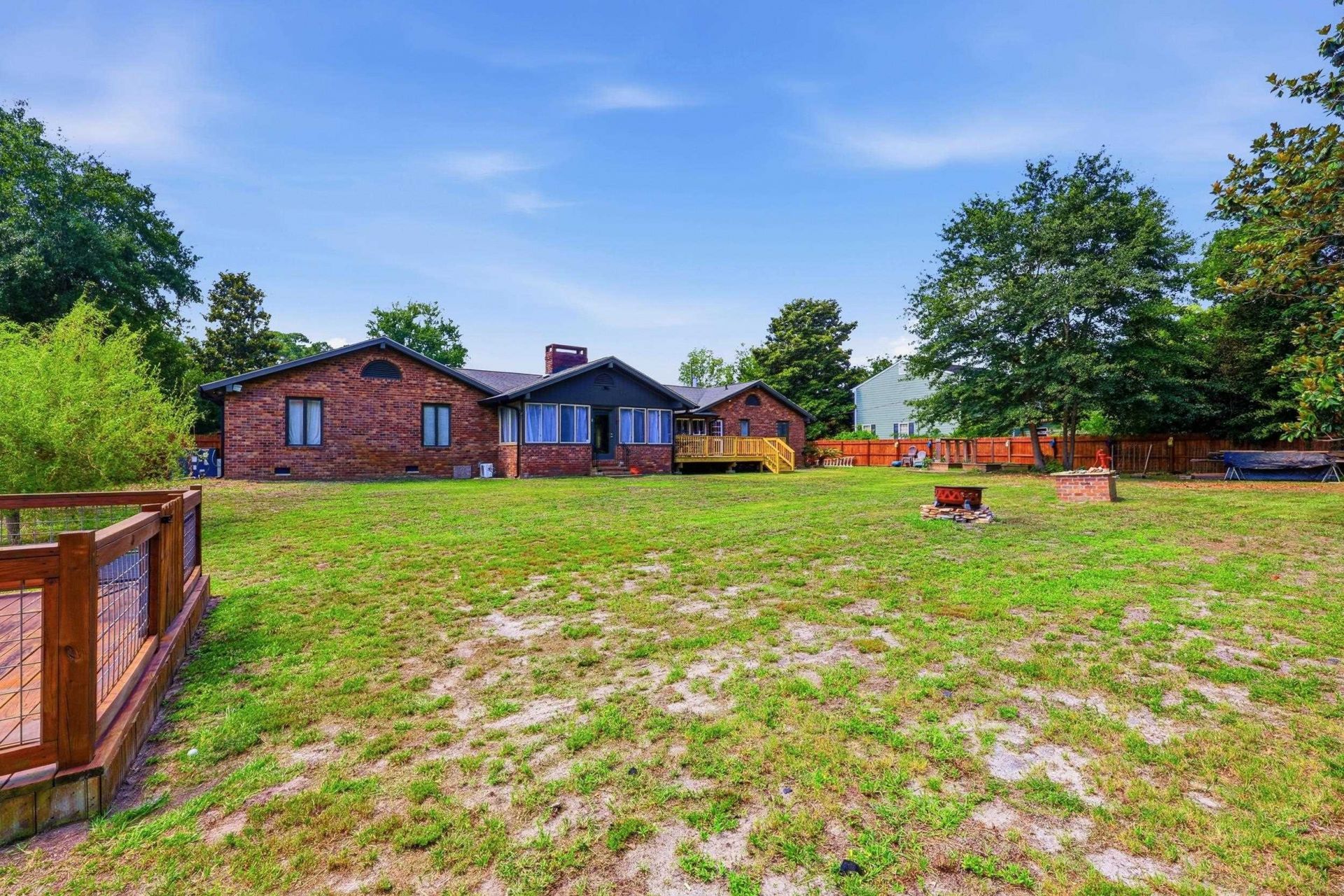 109 E Coker Ln.  Photo 39