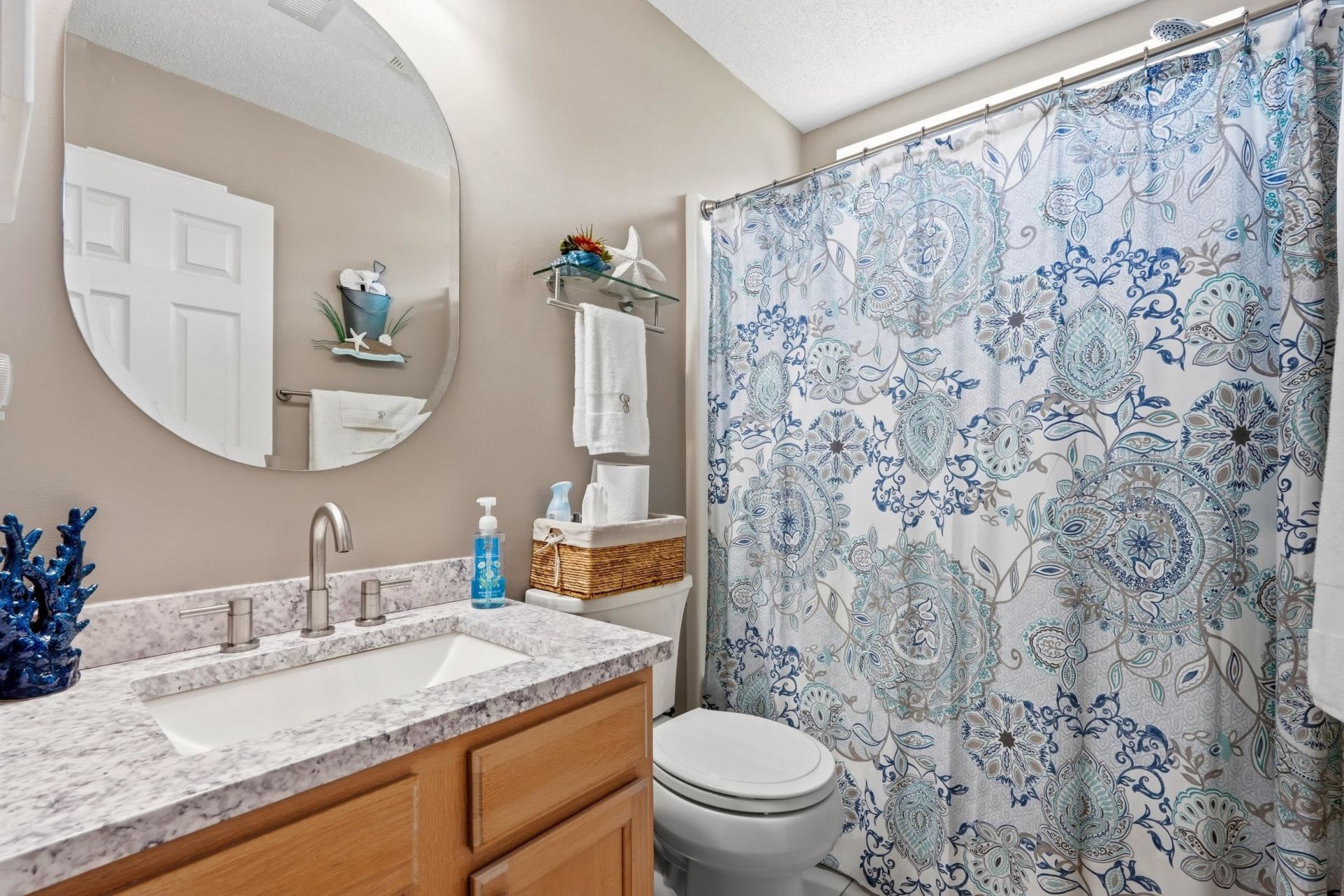 1732 Amberly Dr. Photo 18
