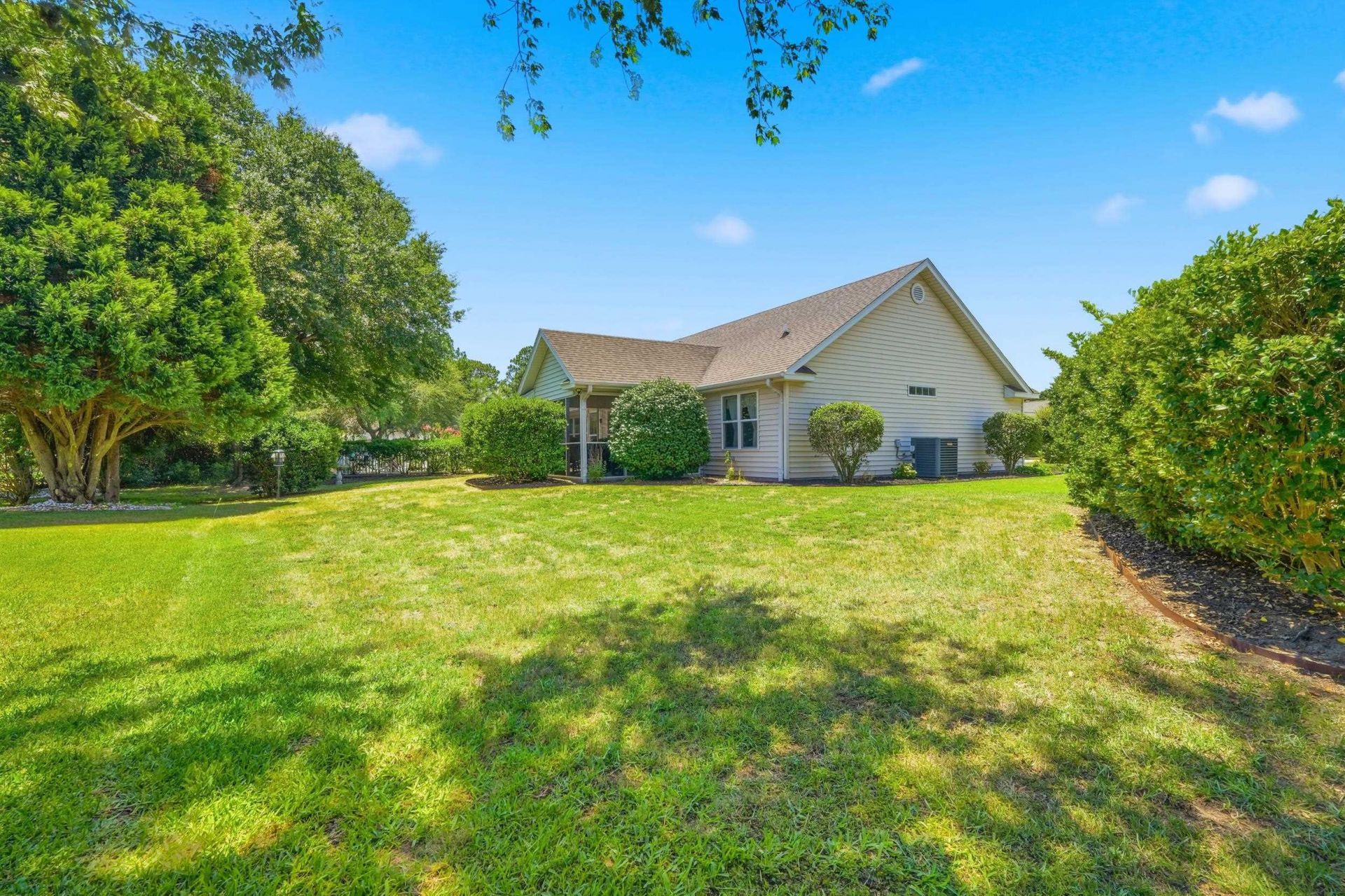 1732 Amberly Dr. Photo 26