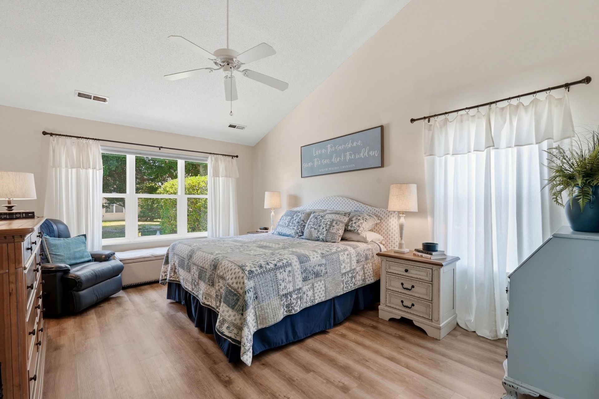 1732 Amberly Dr. Photo 9