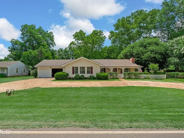 331 Gray Street, Belcher, LA 71004