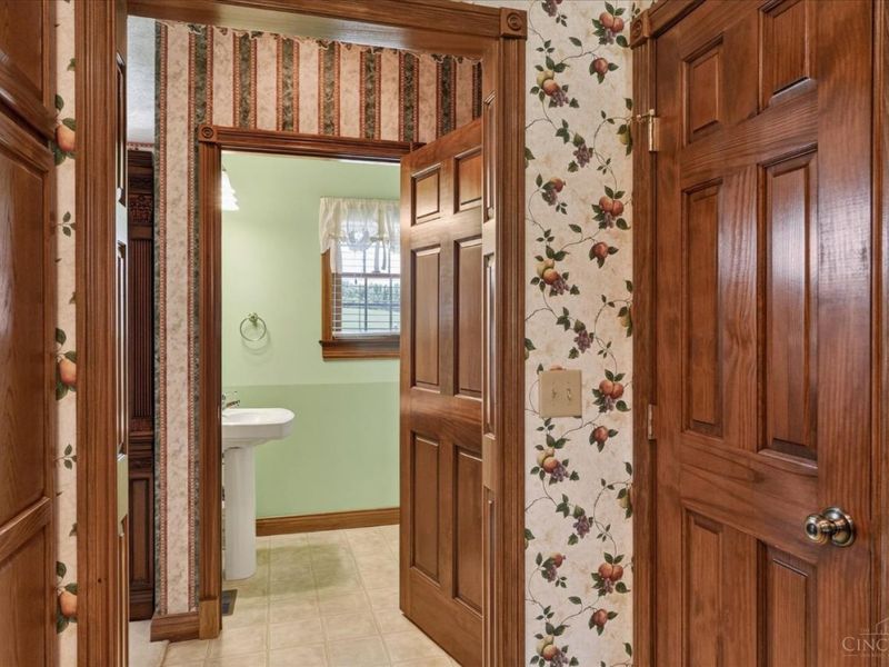 6977 Prouty Drive, Liberty Township, OH 45133 Photo 12