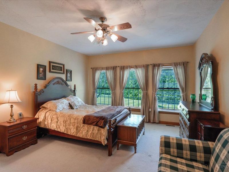 6977 Prouty Drive, Liberty Township, OH 45133 Photo 24
