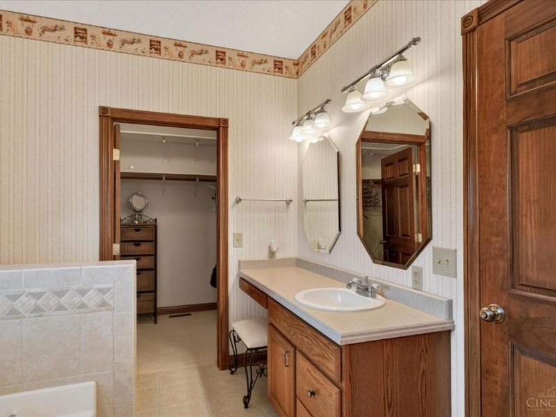 6977 Prouty Drive, Liberty Township, OH 45133 Photo 27