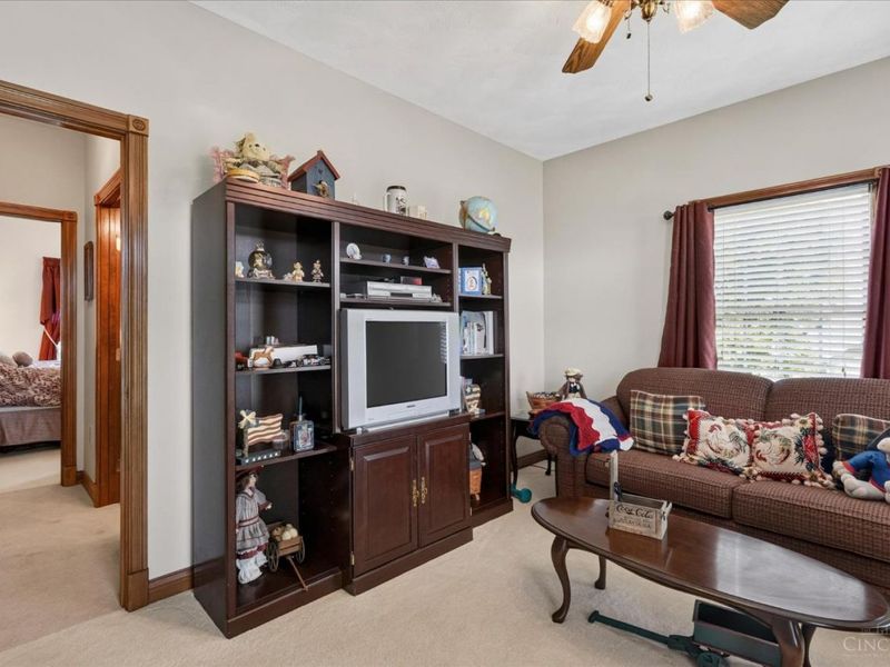 6977 Prouty Drive, Liberty Township, OH 45133 Photo 32