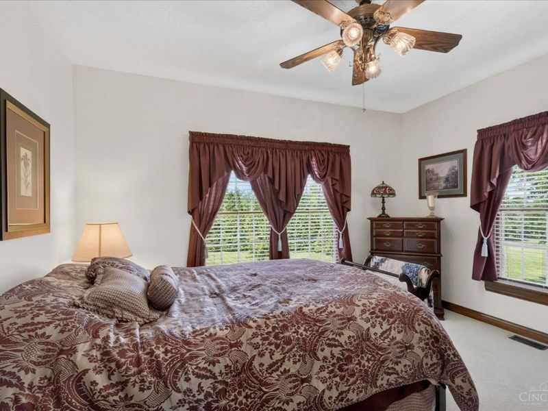 6977 Prouty Drive, Liberty Township, OH 45133 Photo 33