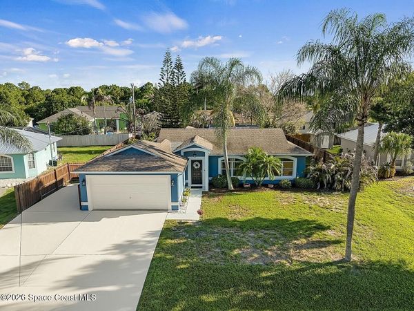 113 Justine Drive , Sebastian, FL 32958