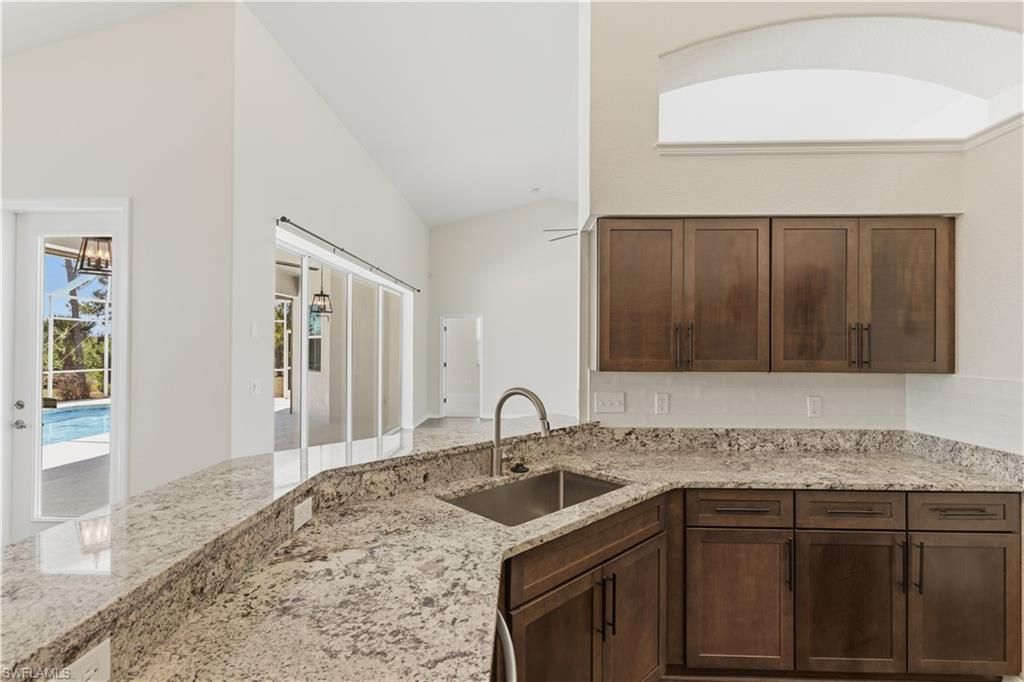 1165 Boundary Blvd, Rotonda West, FL 33947 Photo