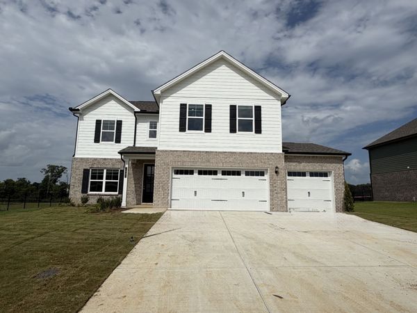 1041 Bluestem Rd , Columbia, TN 38401