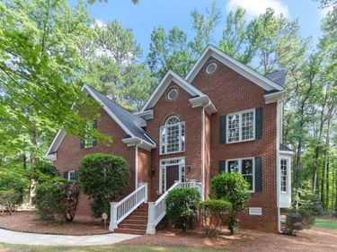 909 Oak Creek Road, Raleigh, NC 27615