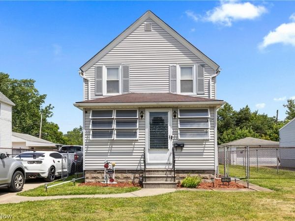 1639 E 34th Street , Lorain, OH 44055