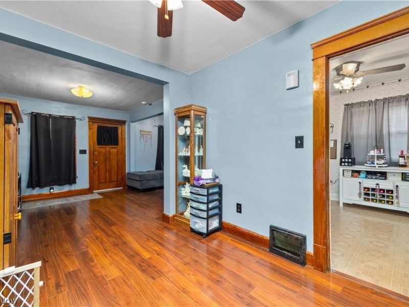 1639 E 34th Street, Lorain, OH 44055 Photo 12
