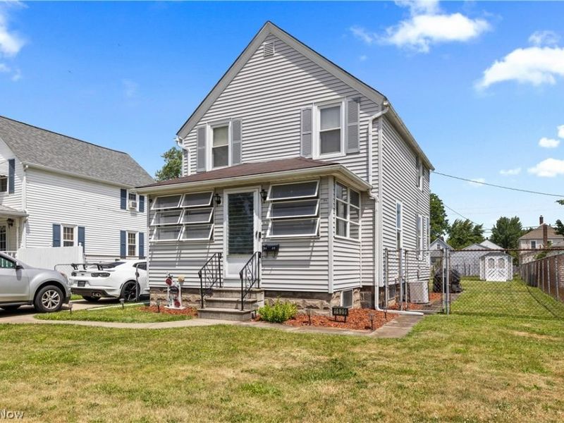1639 E 34th Street, Lorain, OH 44055 Photo 3