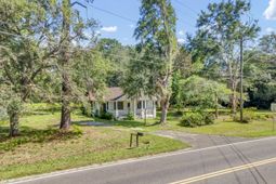 1736 Central Avenue photo 4