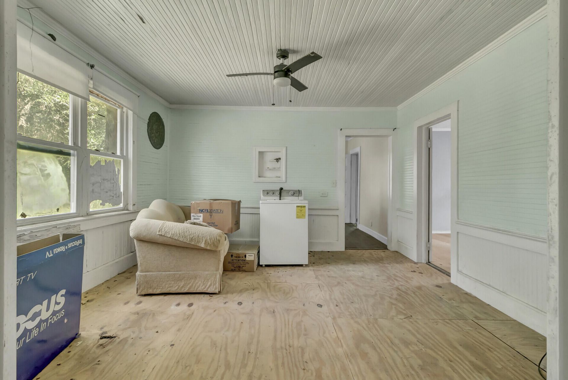 1736 Central Avenue Photo 9