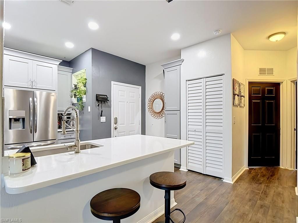 4241 Bellasol Cir, Unit 1923, Fort Myers, FL 33916 Photo