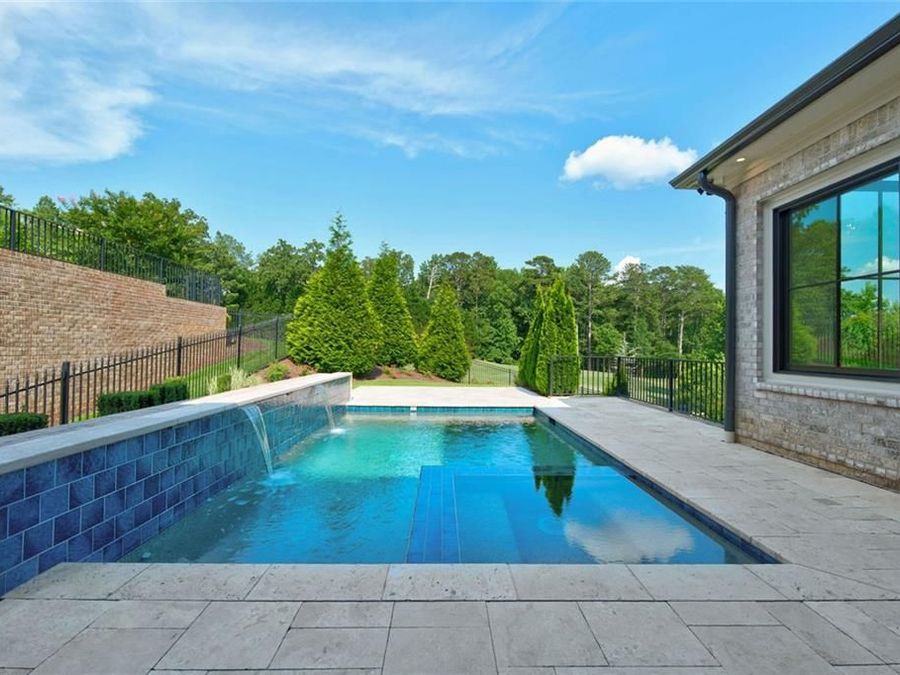 Property Image 101