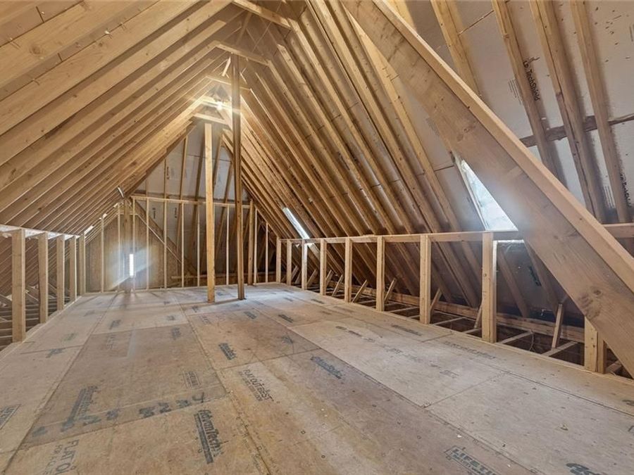 Property Image 142