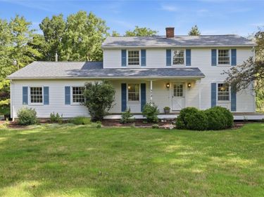 572 Honeoye Falls Five Pts Road, Honeoye Falls, NY 14472