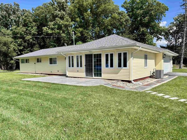 6521 Donna Drive, Fort Wayne, IN 46819