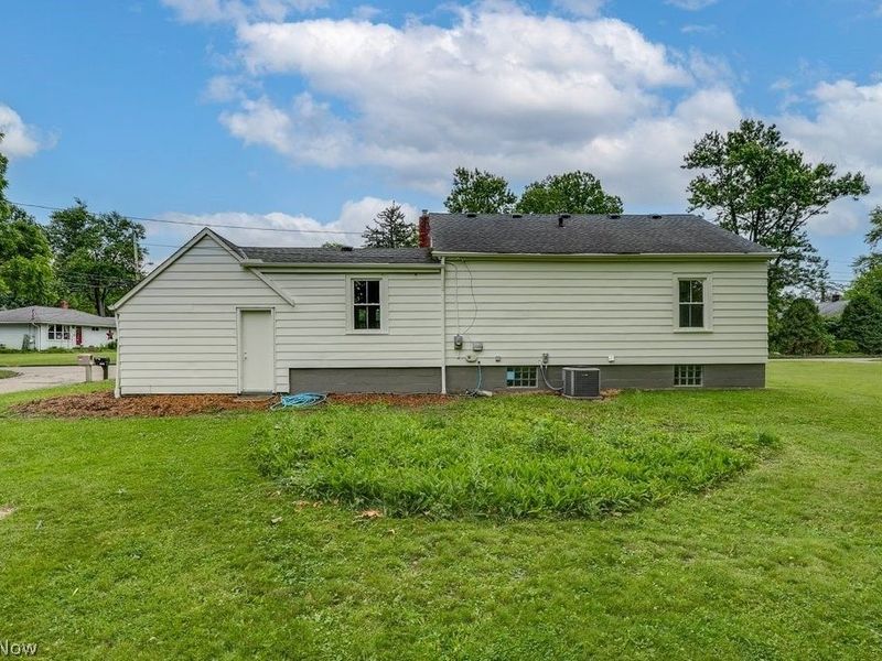 10306 Electric Boulevard, Northfield Village, OH 44067 Photo 6