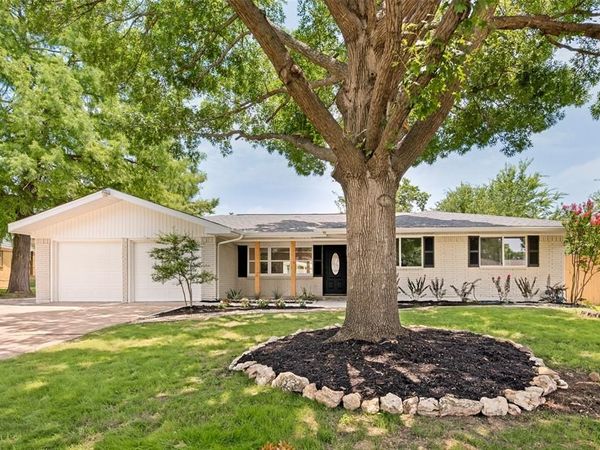 1717 Monaco Drive, Arlington, TX 76010