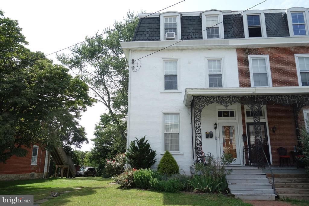 112 S 4th Street, Unit 1, Oxford, PA 19363 Main Photo