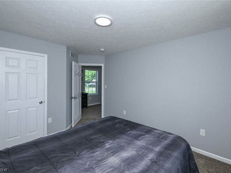 246 Columbine Avenue, Akron, OH 44312 Photo 27