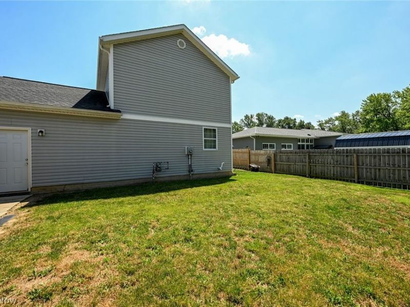 246 Columbine Avenue, Akron, OH 44312 Photo 38