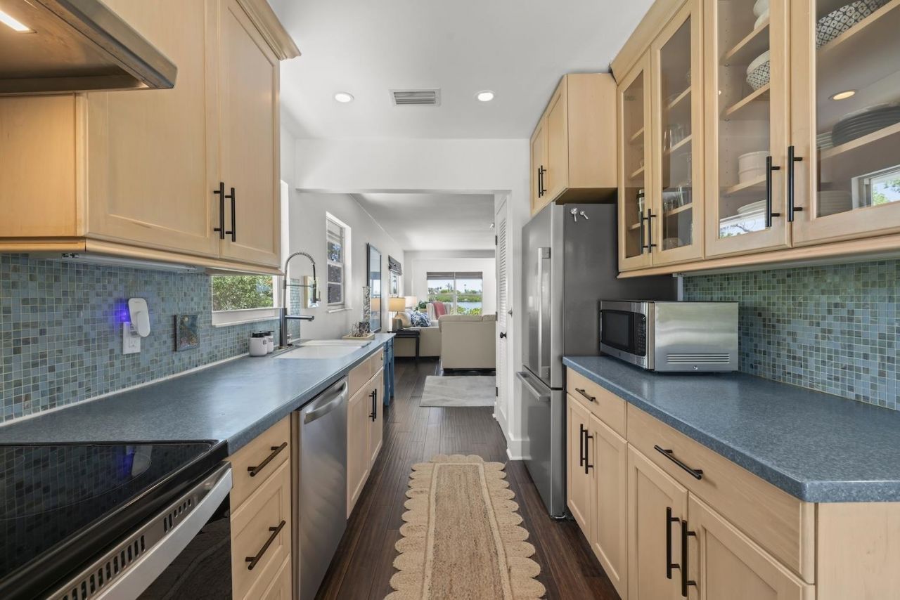 2539 Coconut Dr, Sanibel, FL 33957 Photo