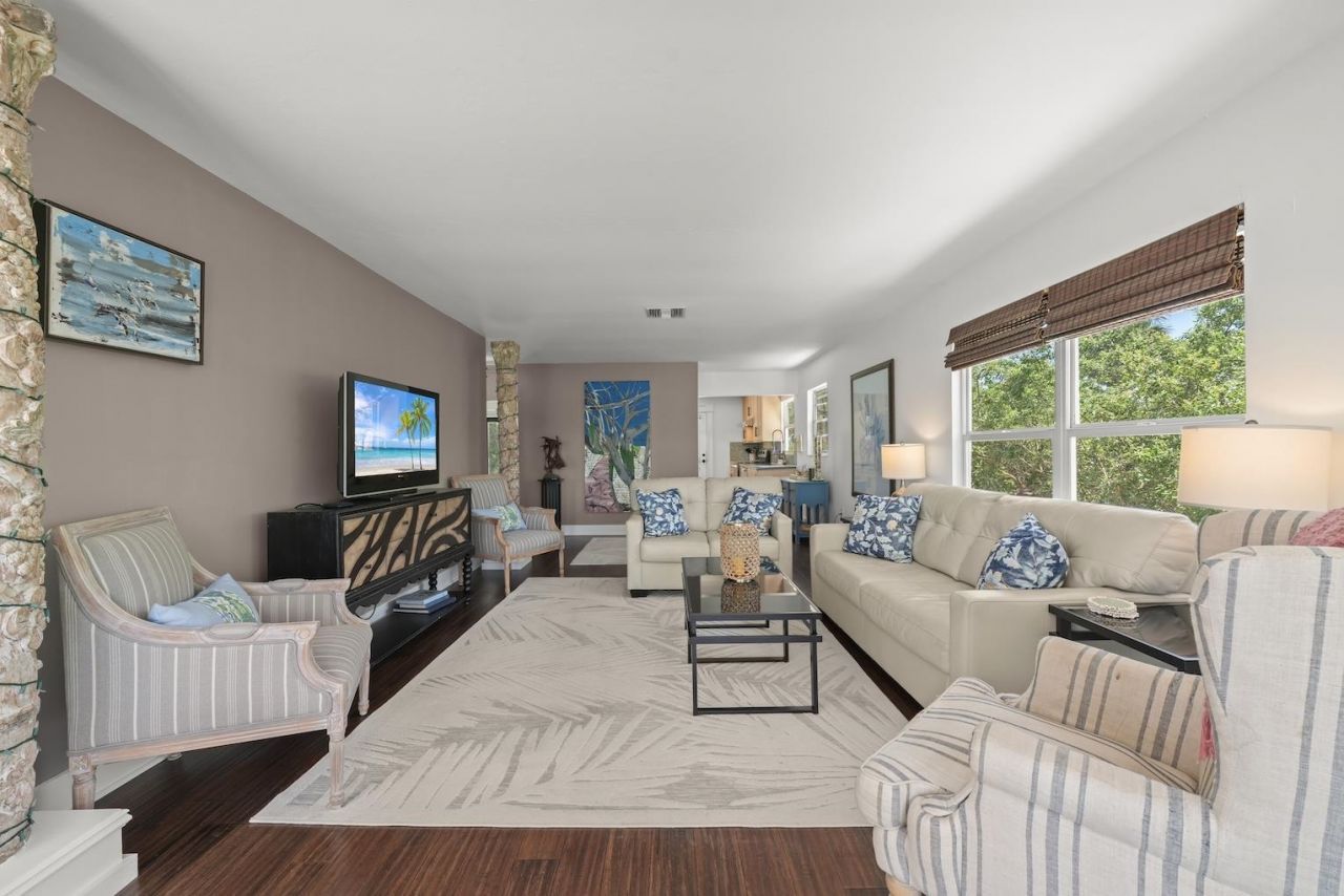 2539 Coconut Dr, Sanibel, FL 33957 Photo