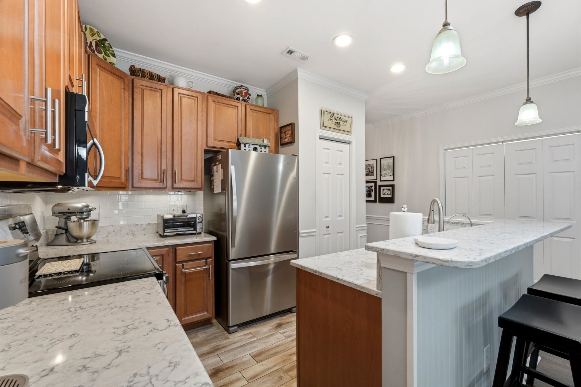 694 Botany Loop Photo 13