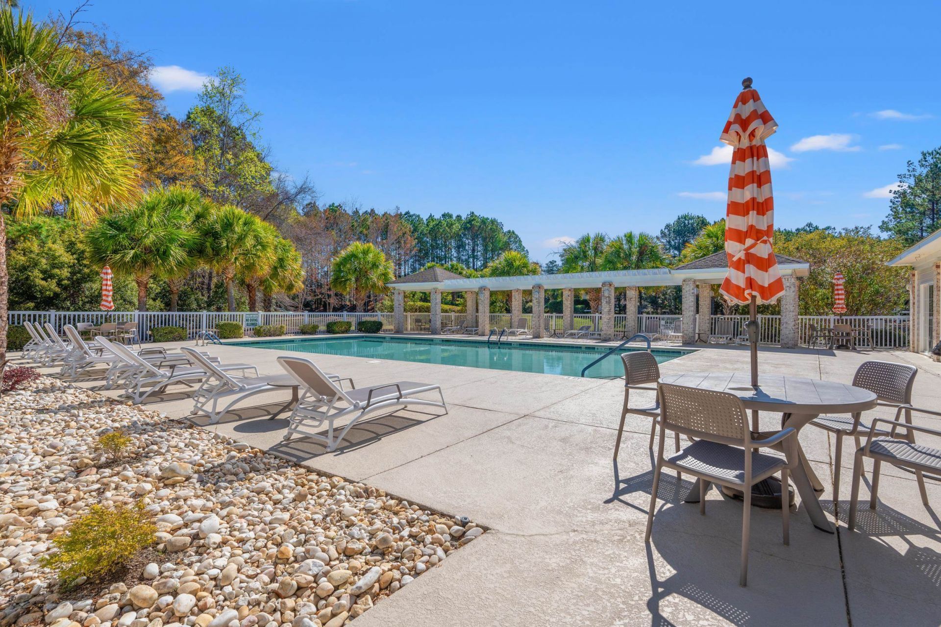694 Botany Loop Photo 52