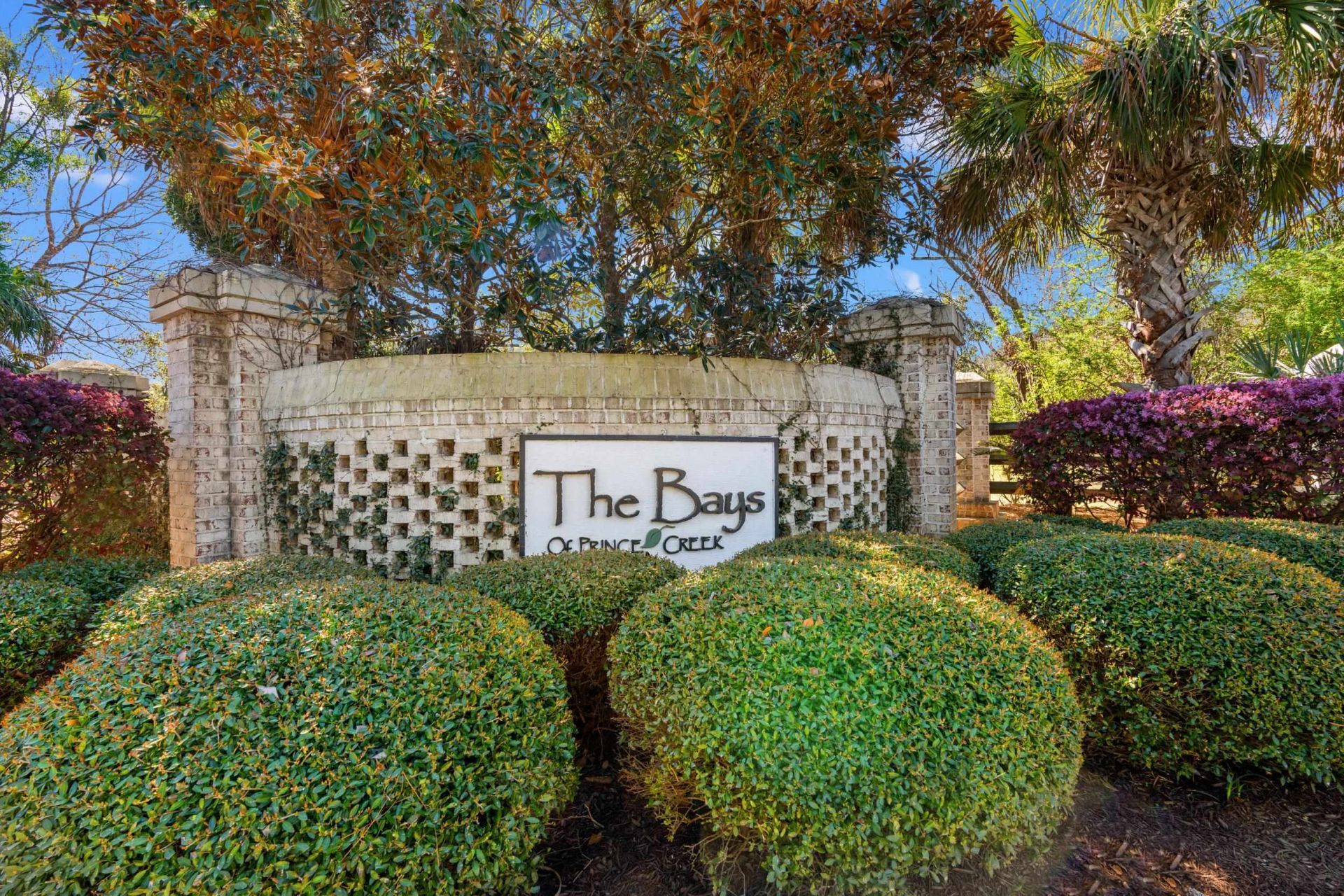 694 Botany Loop Photo 57