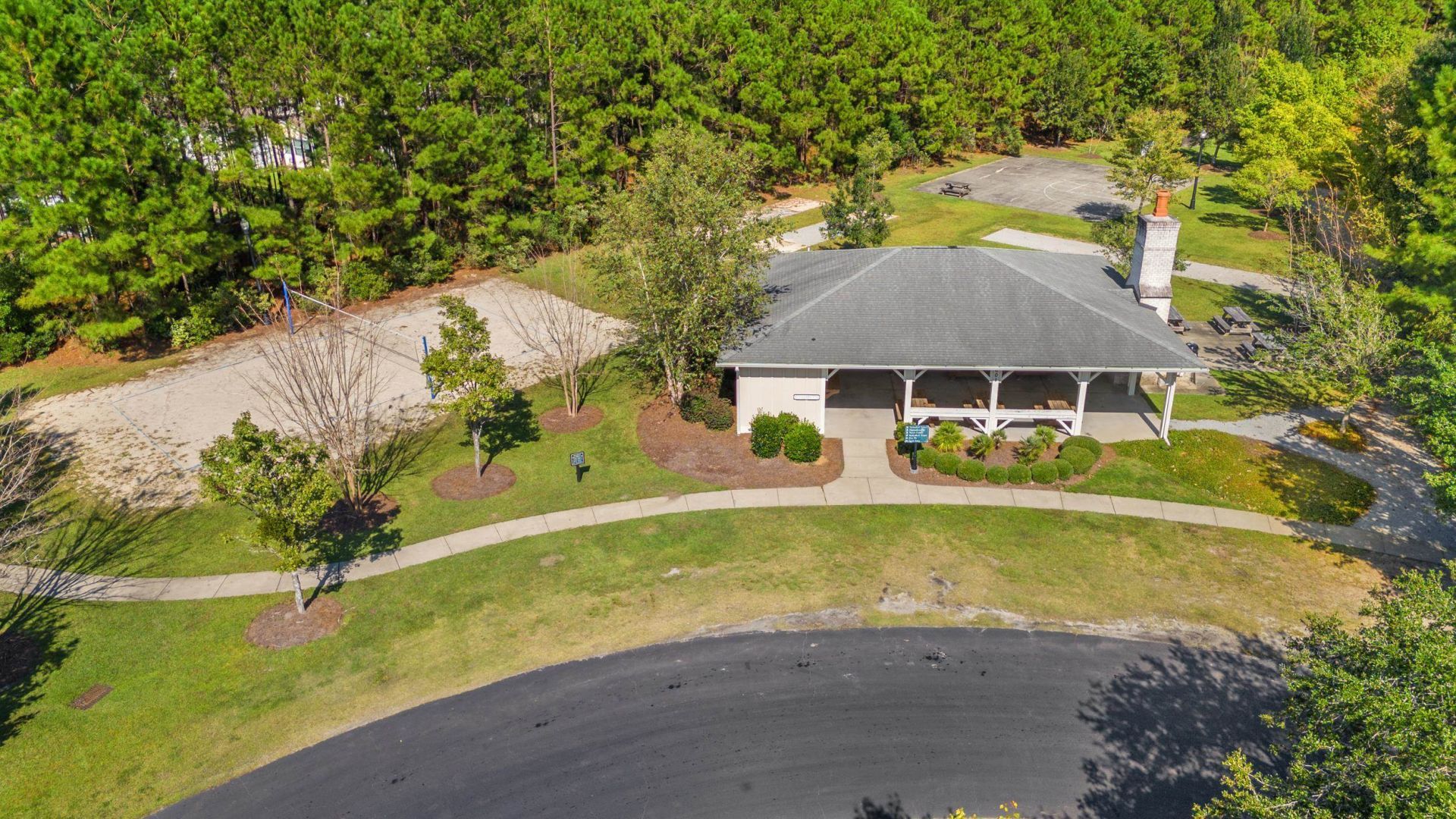 694 Botany Loop Photo 64
