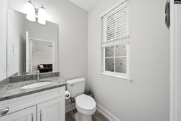 308 Pantigo Lane  photo 4