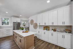 1603 Tanglewood Road  photo 4
