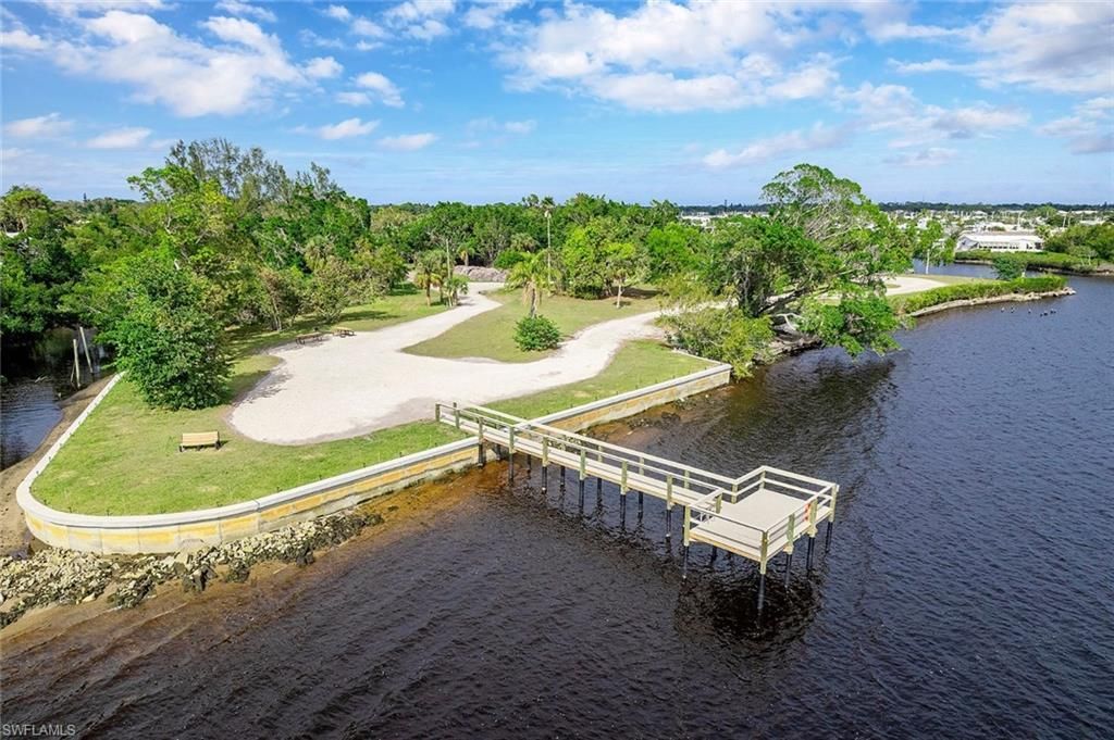 5520 Colonial Rd, North Fort Myers, FL 33917 Photo