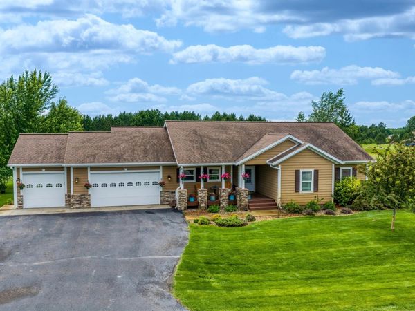1320 Whiting Road NW, Unit 39, Bemidji, MN 56601