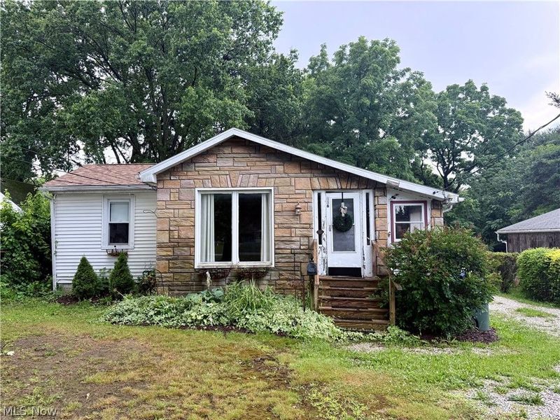 436 Loomis Avenue, Cuyahoga Falls, OH 44221 Photo 1