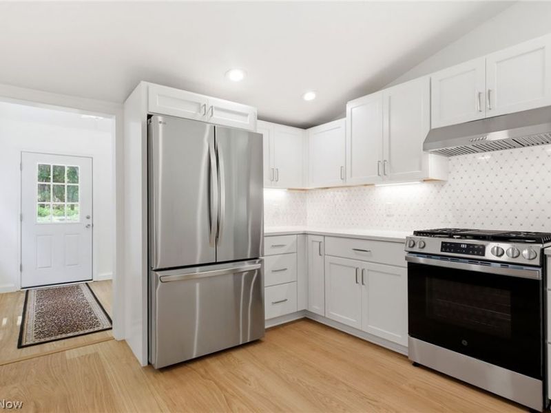 2020 Woodstock Road, Gates Mills, OH 44040 Photo 8