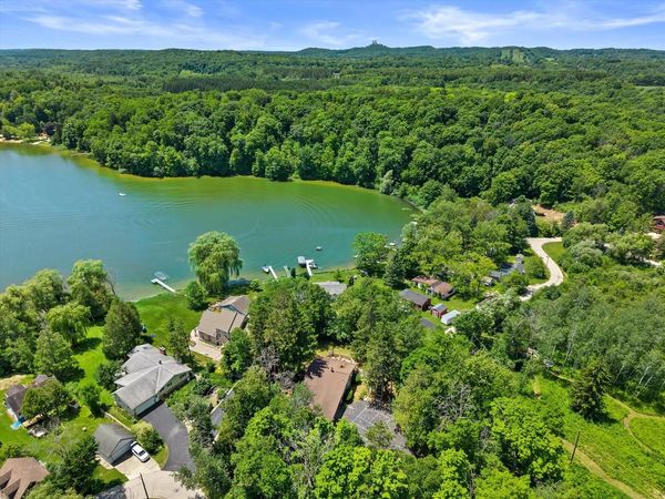 4786 Riverview DRIVE, Hubertus, WI 53033