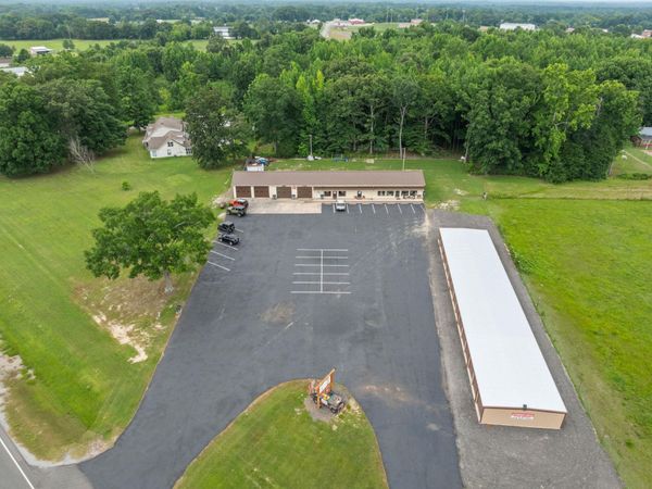 11070 Hwy 20, Florence, AL 35633
