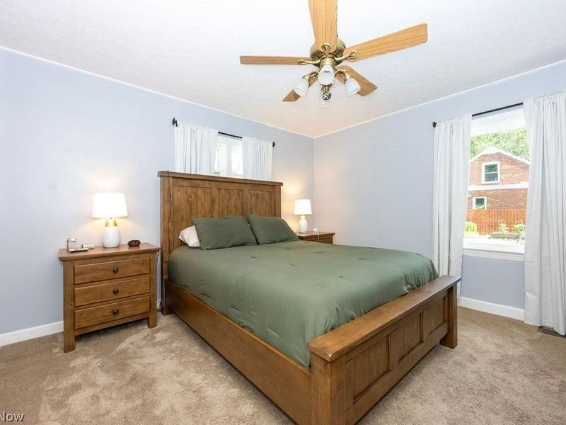 3400 NE Beverly Avenue, Canton, OH 44714 Photo 12