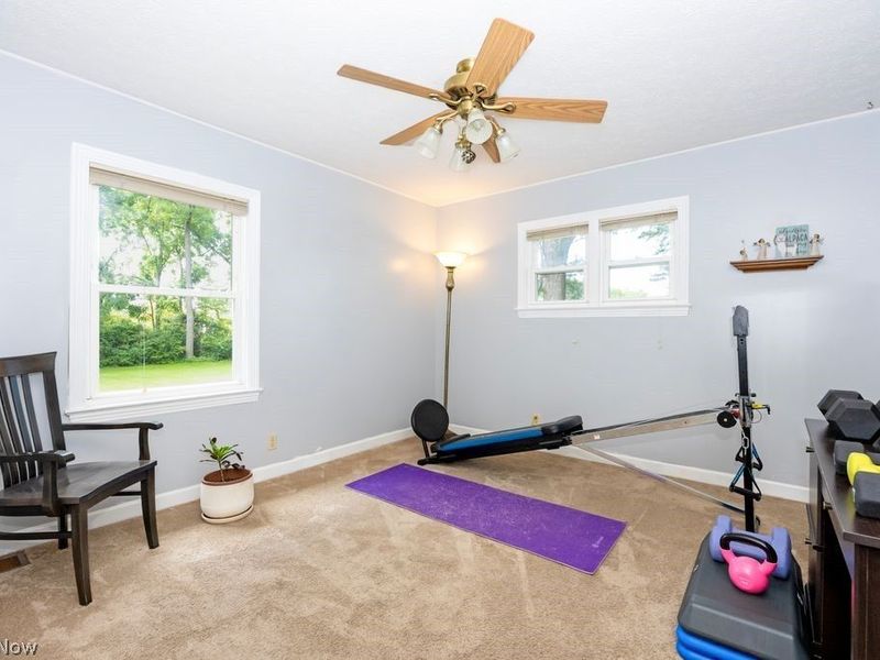 3400 NE Beverly Avenue, Canton, OH 44714 Photo 14
