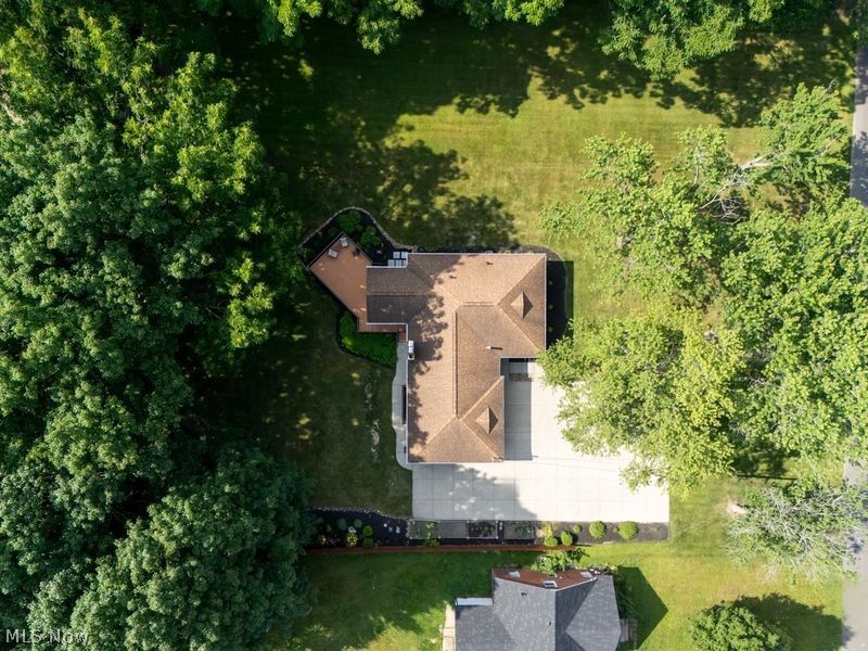 3400 NE Beverly Avenue, Canton, OH 44714 Photo 3